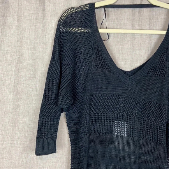 NWT Guess Black Open Knit Dolman Sleeve Top Size XS - Picture 3 of 9
